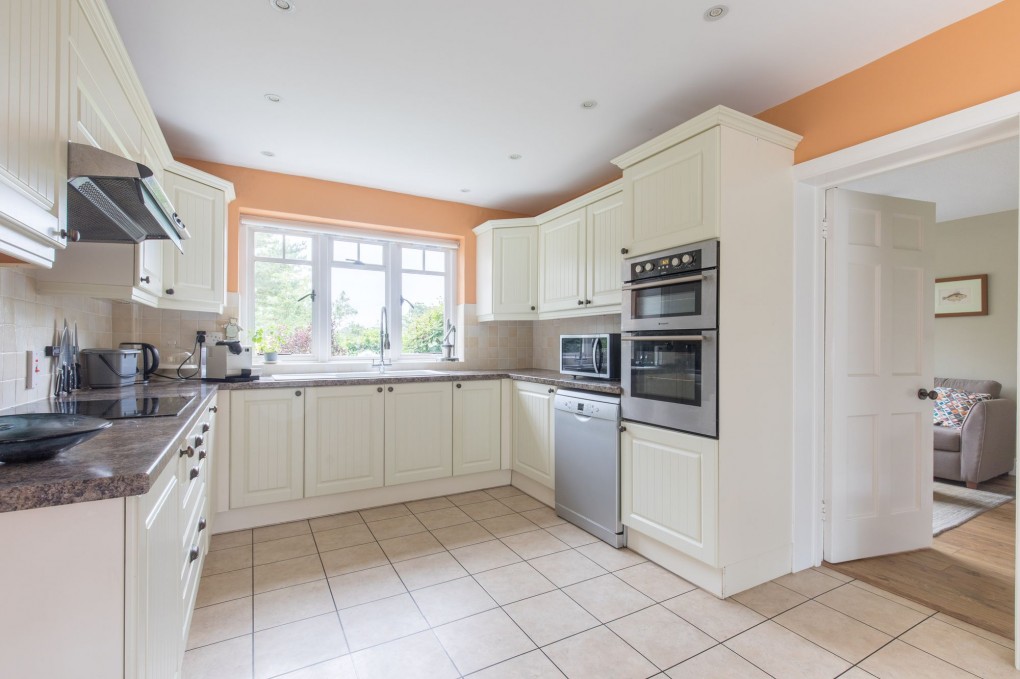 Church Street, Rudgwick, RH12 - Photo 8