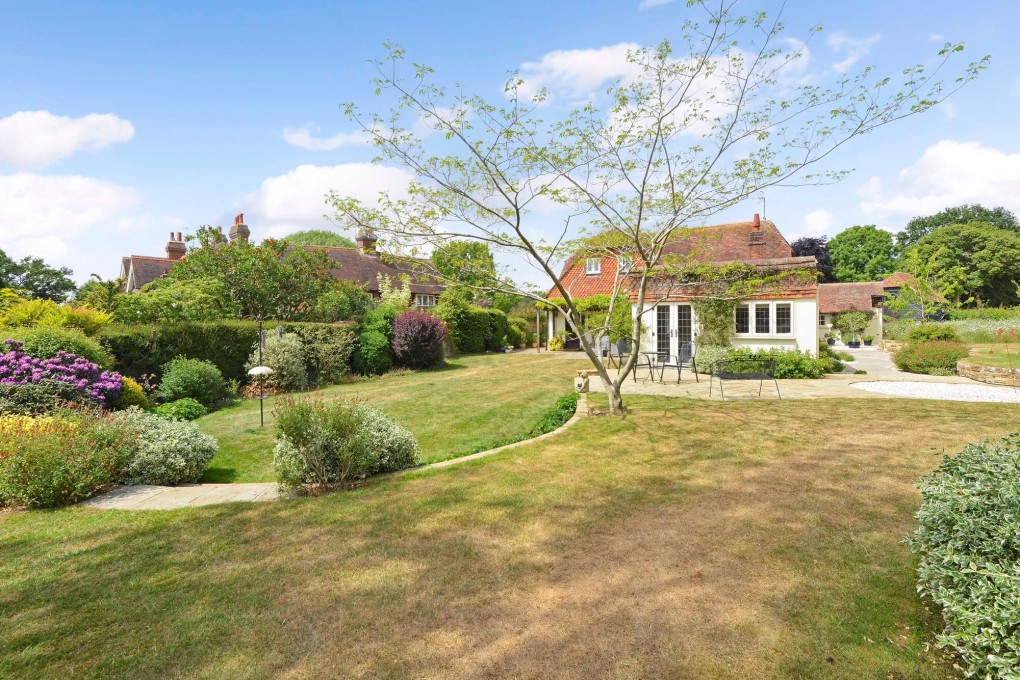 Knowle Lane, Snoxhall Knowle Lane, GU6 - Photo 24