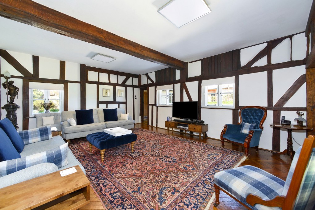 Knowle Lane, Snoxhall Knowle Lane, GU6 - Photo 6